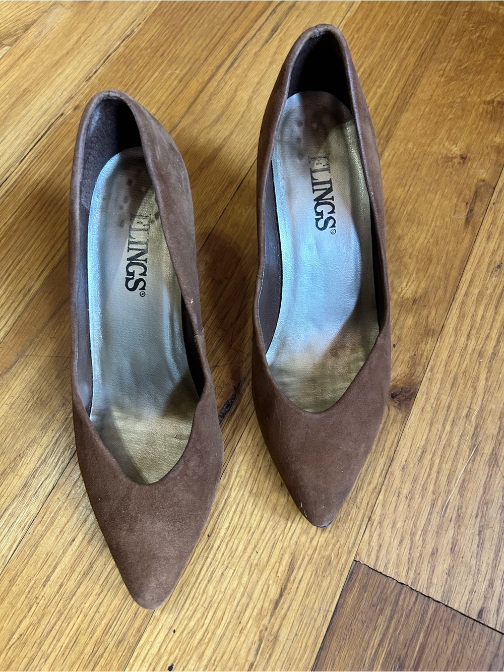 VTG Fling Jessica Women’s Suede Leather Pumps Pointed Toe Brown sz 7 Brazil